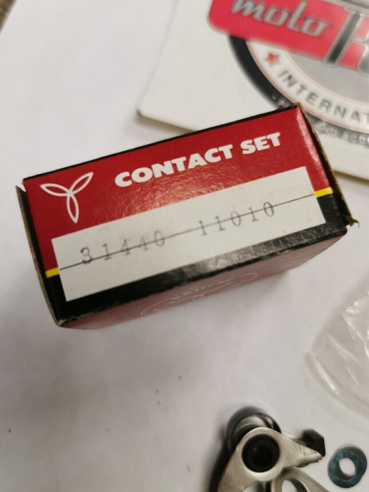 NOS DAIICHI Suzuki TC250 RIGHT CONTACT POINT ASSY 31440-11010 DP227R J39