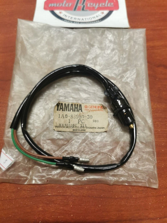 NOS Yamaha XV750 XV535 STOP SWITCH 1A0-83980-30-00 SUB. 26H-83980-00-00 Y91