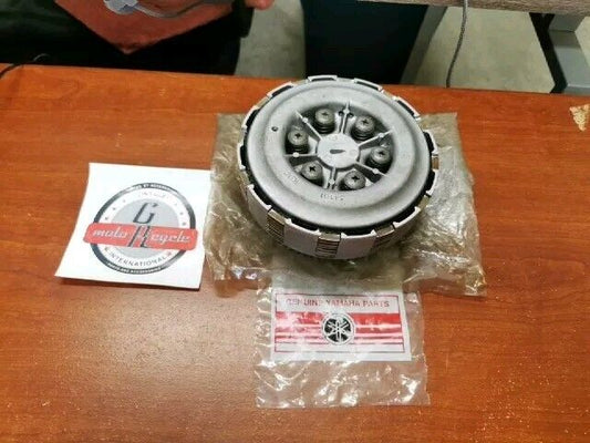 NOS Yamaha CLUTCH MISSING SPACER 447-16301-00-00 Y179
