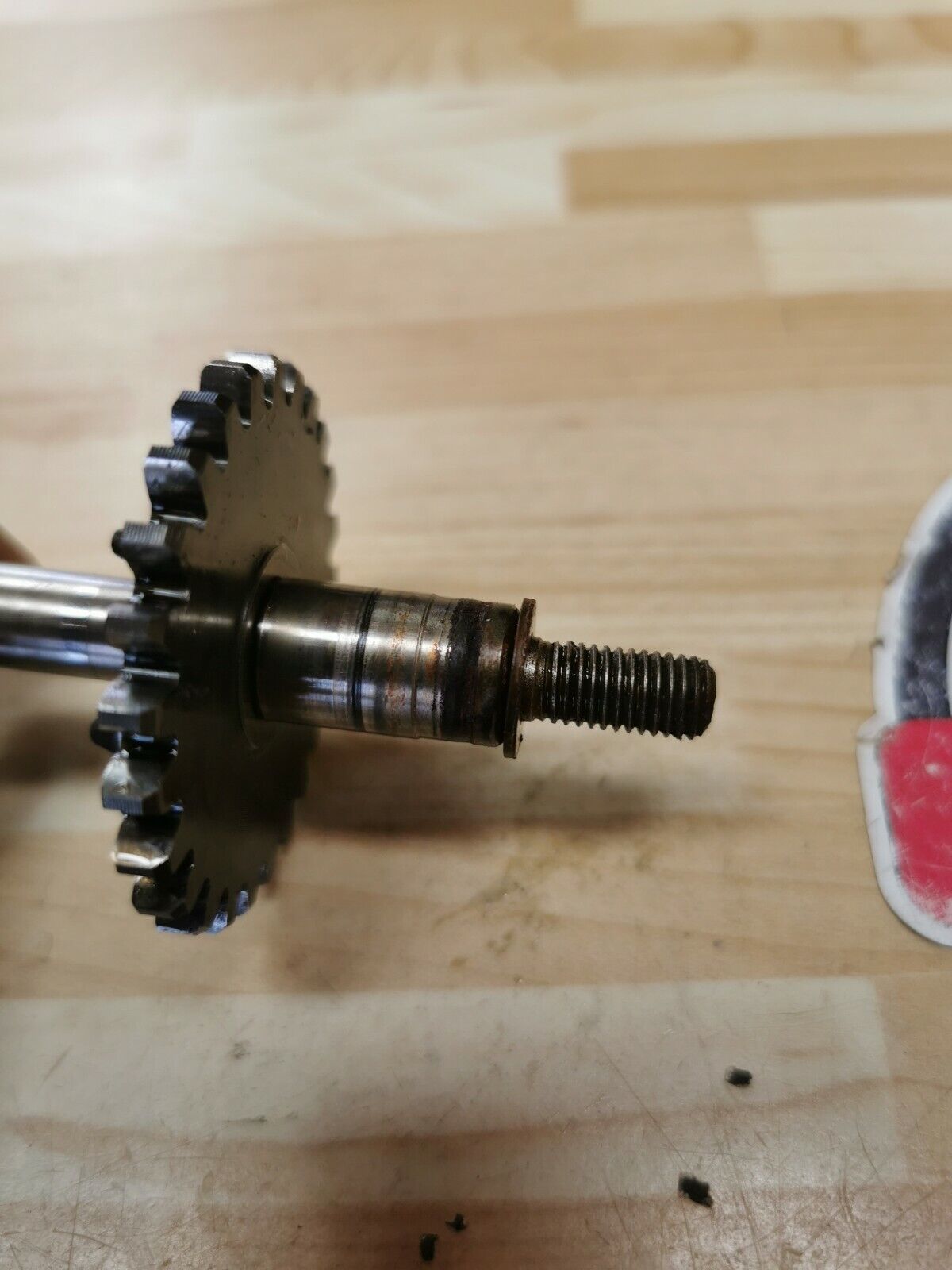Honda CR80R 1984 waterpump water pump shaft gear CR85R