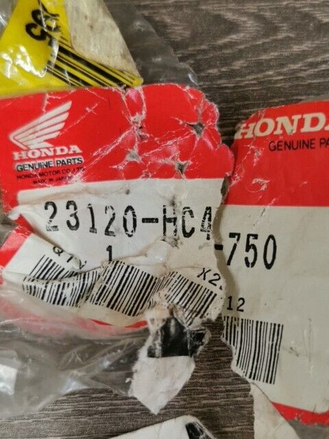 NOS HONDA ATC250ES TRX250 TRX300 Clutch Drive Gear 23120-HC4-750 H112