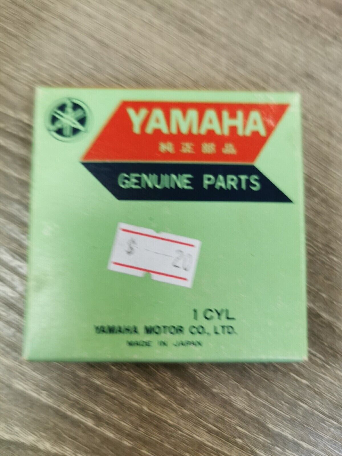 NOS YAMAHA LT2 LT3 1967 - 1976 PISTON RING SET 0.25 305-11601-10 Y51