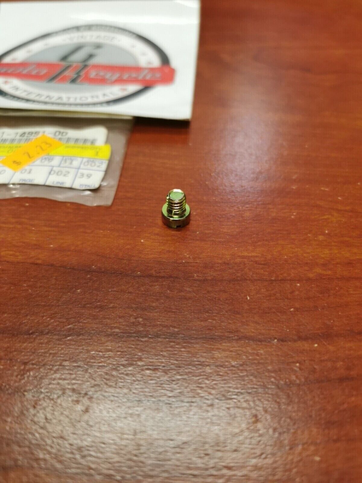 NOS Yamaha XV535 YTM200 YTM225 VMX12 TX750 TT500 SCREW 341-14991-00-00 Y96