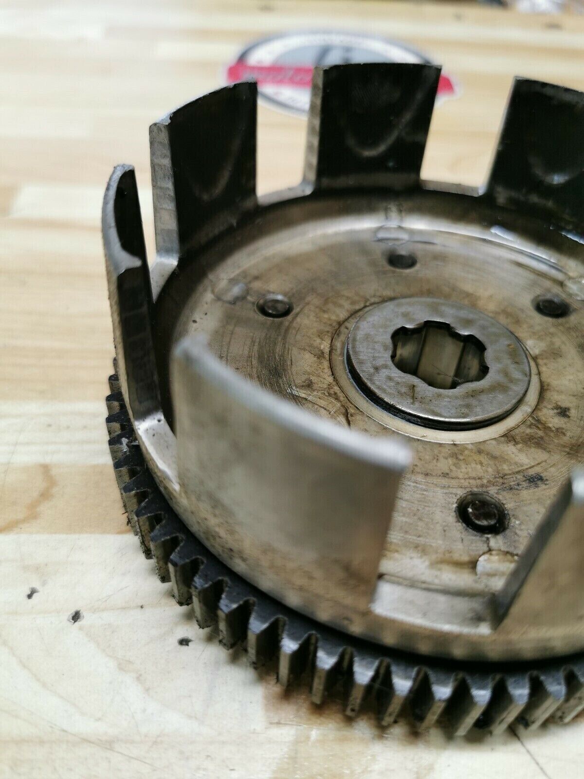 Honda CB125S 1975 clutch outer center hub basket 22100-324-000 22350-107-000