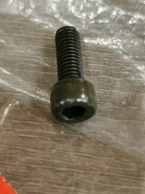NOS SUZUKI GR650 GR650X GSX750E GSX750ES RM125 RM85L BOLT 62376-31300 S46