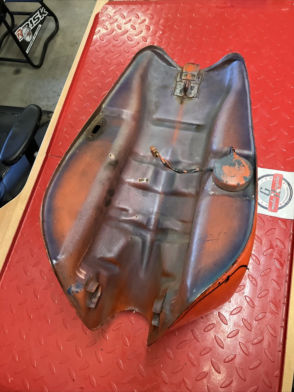 Kawasaki KZ1100 Shaft 1981 1982 1983 Fuel tank gas petrol reservoir