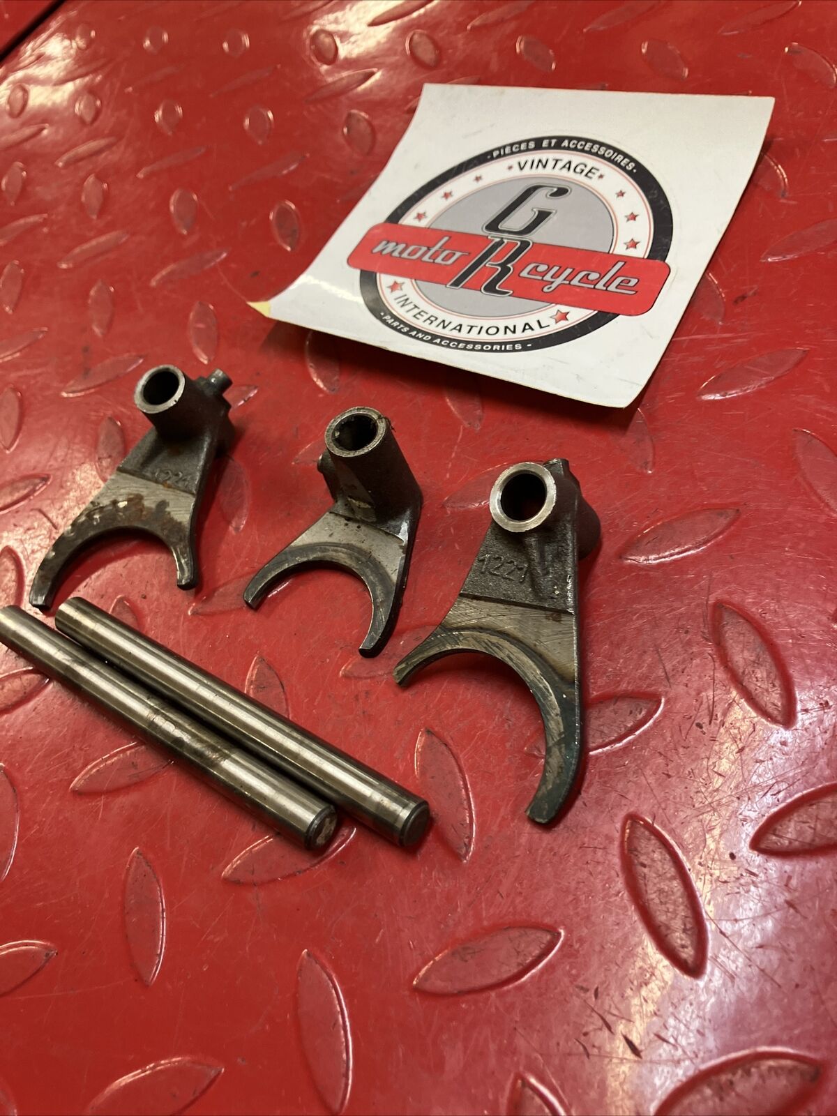 Can-Am Qualifier 250 1977 transmission gearshift gear shift forks