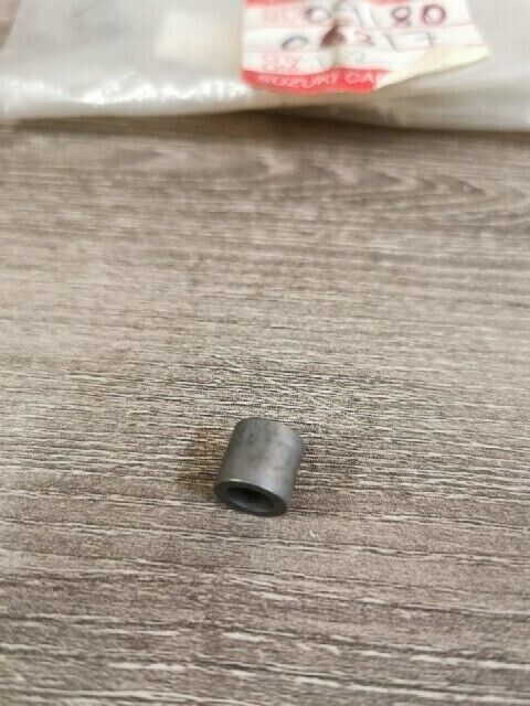 NOS SUZUKI DR650SE 1996 - 2000 GSX600F GSX750 SPACER 6.5X10X9.4 09180-06317 S36