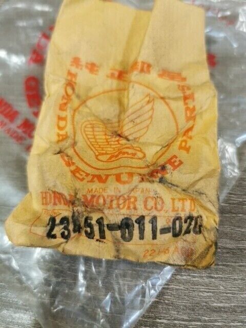 NOS HONDA C110 CA110 1962 GEAR 3RD M 22T 23451-011-020 H95