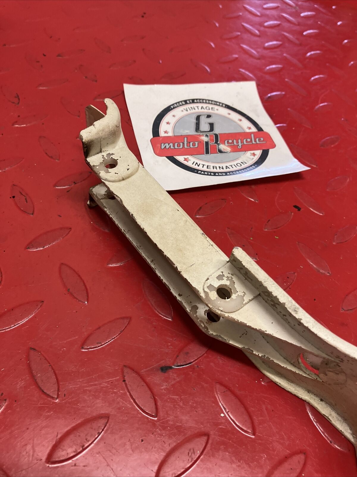 Kawasaki KDX80 1987 Rear shock linkage rod mud flap inner fender guard