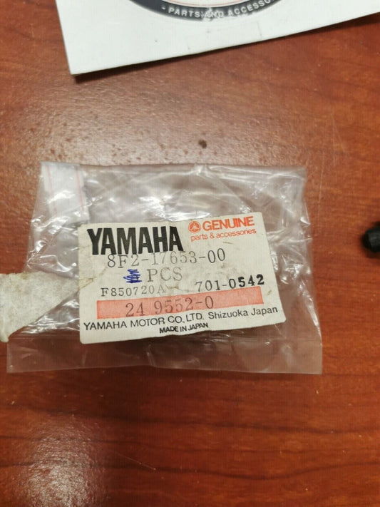 NOS Yamaha SLIDER 8F2-17653-00-00 Y68