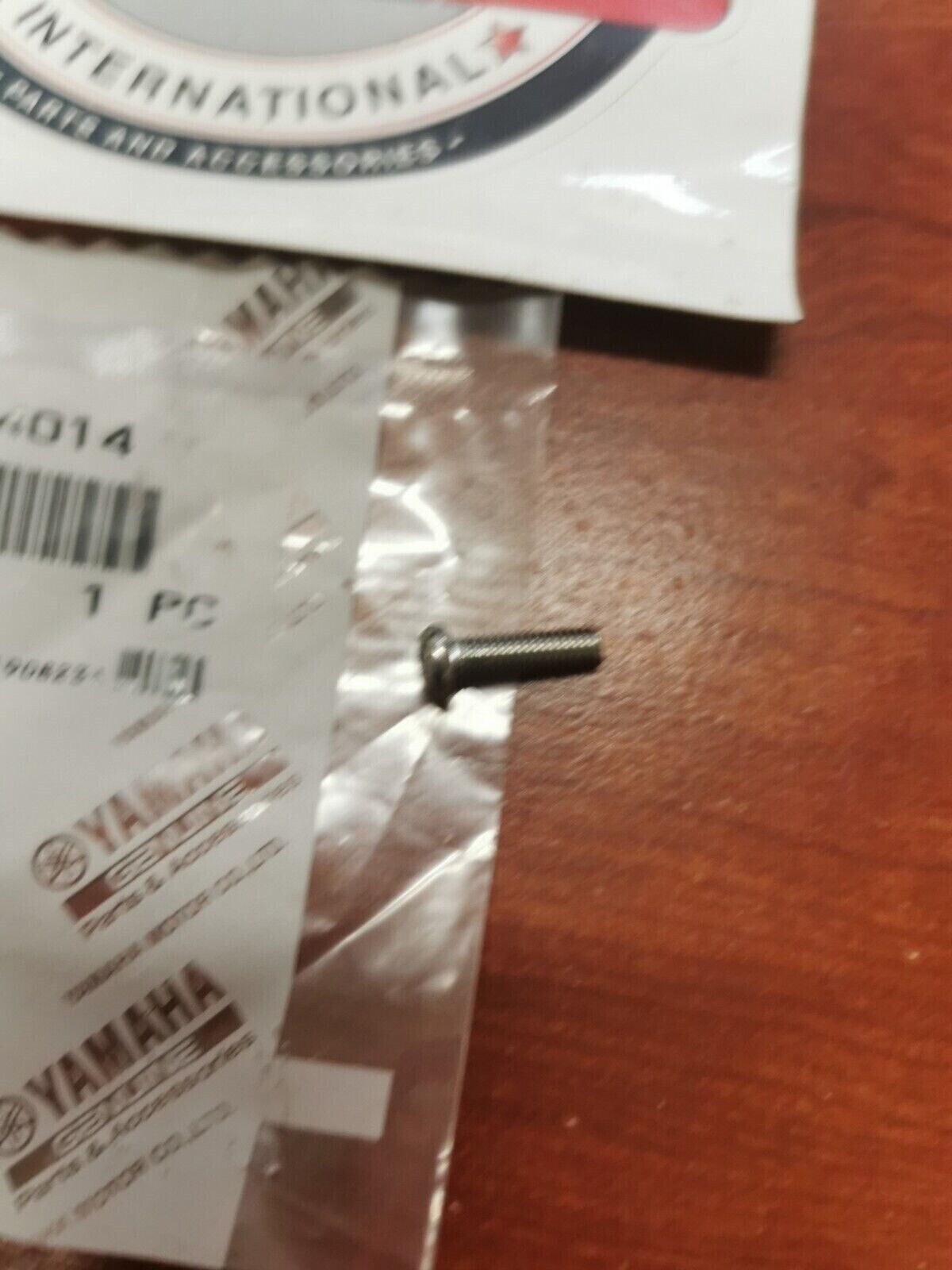 NOS YAMAHA EF2000 EF2800 EF4000 EF5000 YFM100 SCREW PAN HEAD 98580-04014-00 Y81