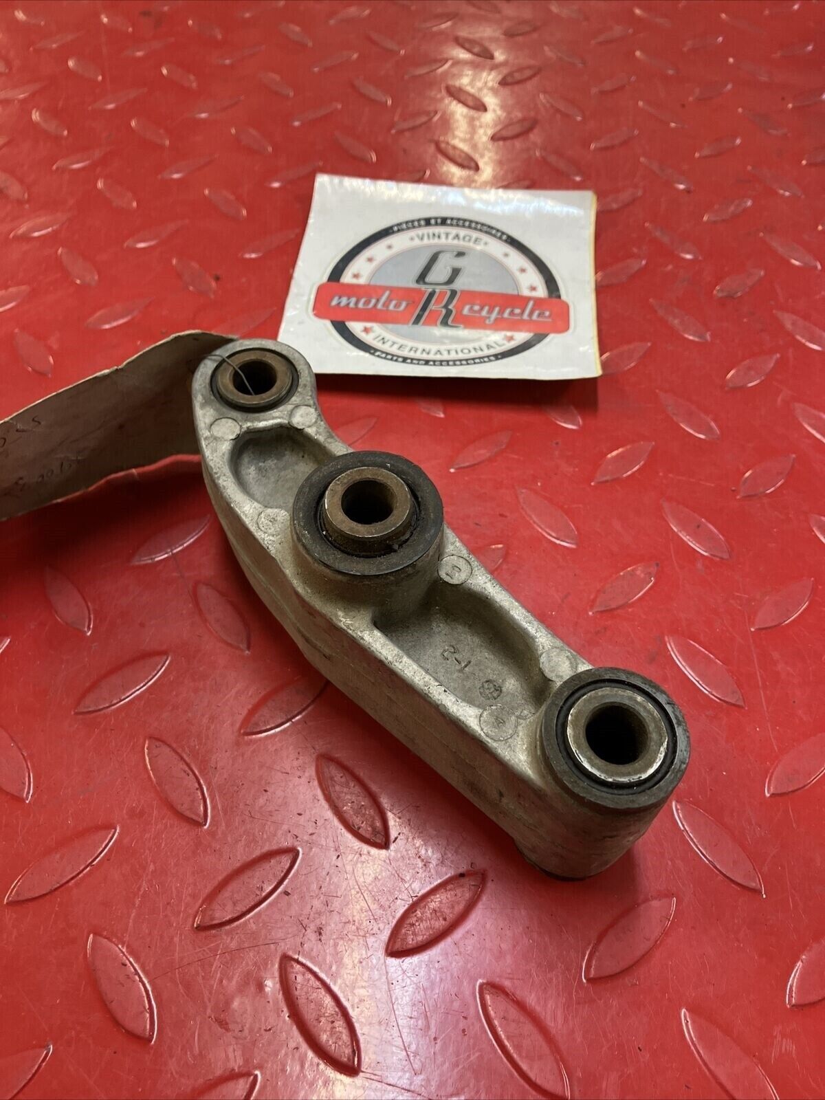 Kawasaki zx550 1984 1985 1986 uni track suspension linkage arm U1