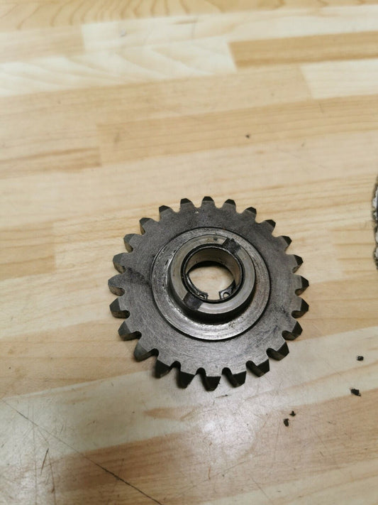 Suzuki RM125 1983 kickstarter kick starter idle gear