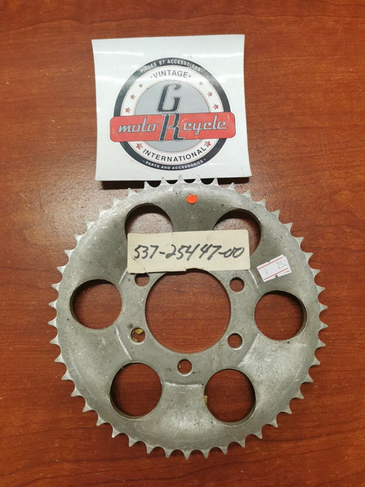NOS Yamaha 1976 YZ125 REAR DRIVE SPROCKET 47T 537-25447-00-00 Y90