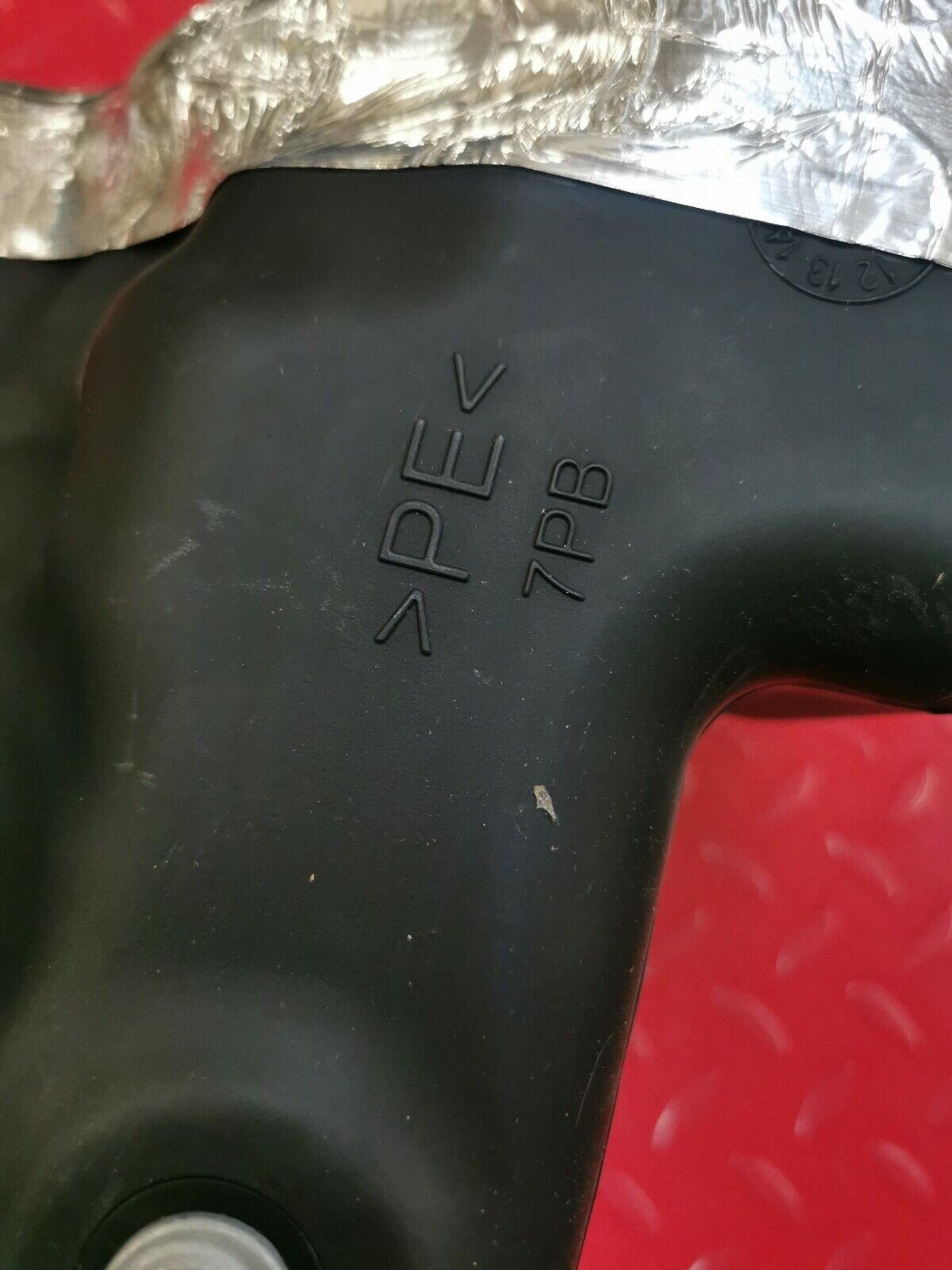 Yamaha ES200ISC ES200ISCX ES200ISK ES200ISCH ES200ISCV Fuel tank 7PB-F4110-00-00