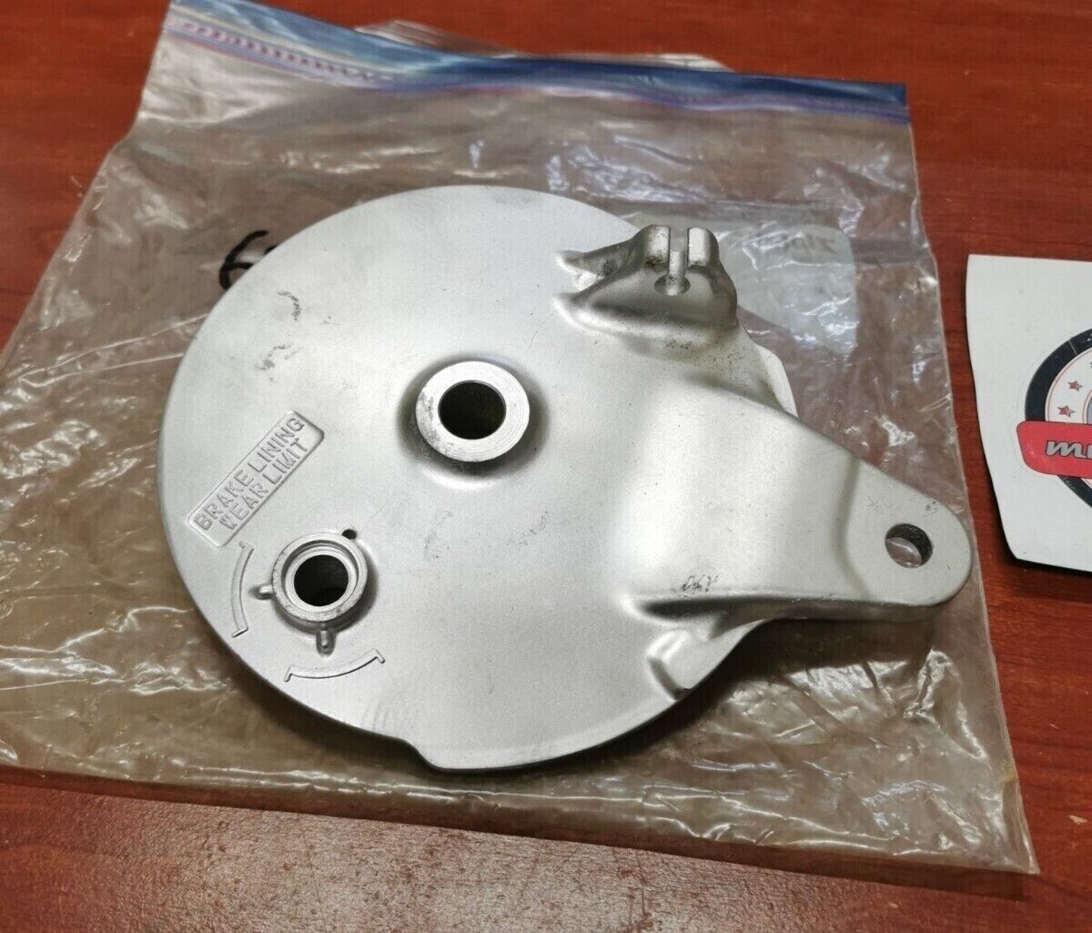 NOS SUZUKI TC185 TS100 TS185 TC125 TC100 REAR BRAKE PANEL 64210-28002 S30