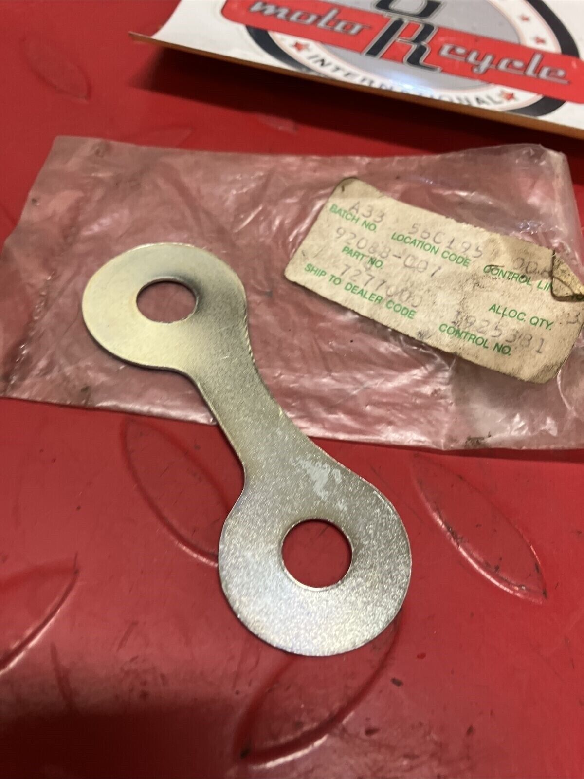 NOS KAWASAKI REAR WHEEL LOCK WASHER 92088-007 K17