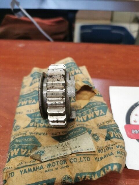 NOS Yamaha 1977 - 1981 XS650 4TH WHEEL GEAR 256-17241-02-00 Y141