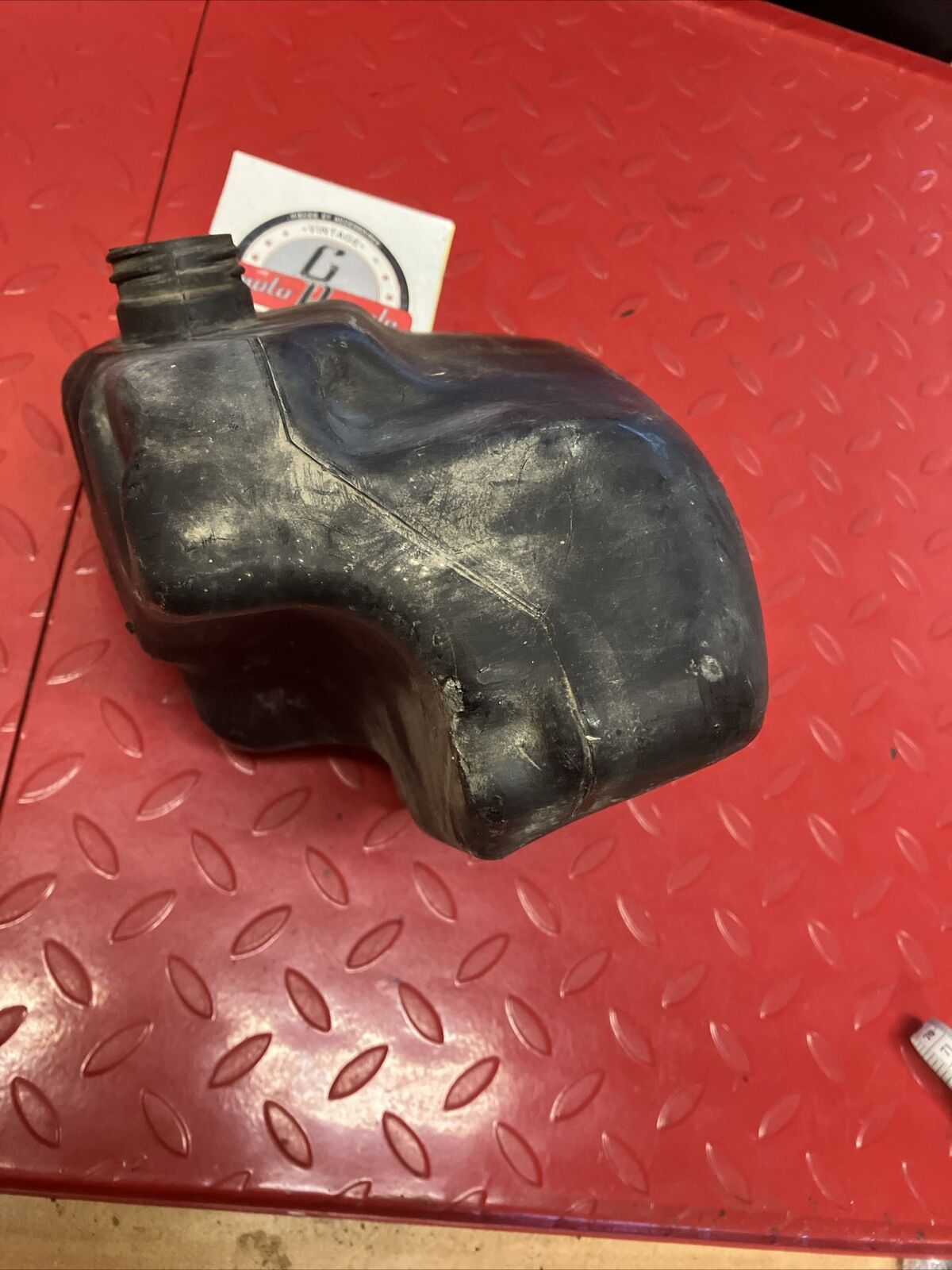 Suzuki RV90 1975 Fuel tank gas petrol reservoir