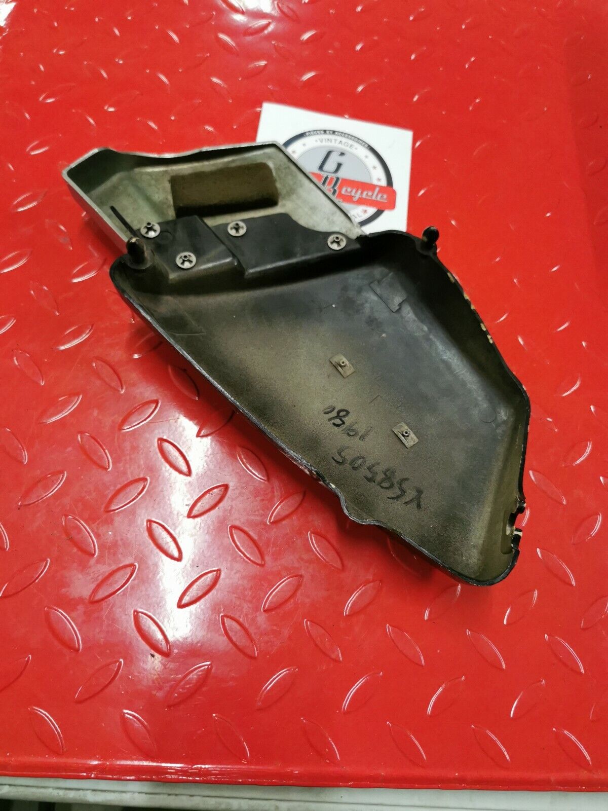 Yamaha XS850SG 1980 XS850 special left side cover panel fairing