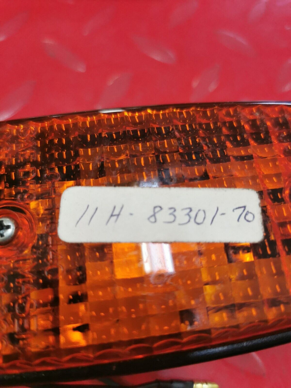 NOS YAMAHA XJ750 FJ600 FJ1100 REAR FLASHER LIGHT ASSY 1 11H-83330-70-00 Y29