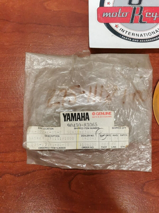 NOS Yamaha CYLINDER HEAD GASKET (275-11181-00) 90430-83065-00 Y72
