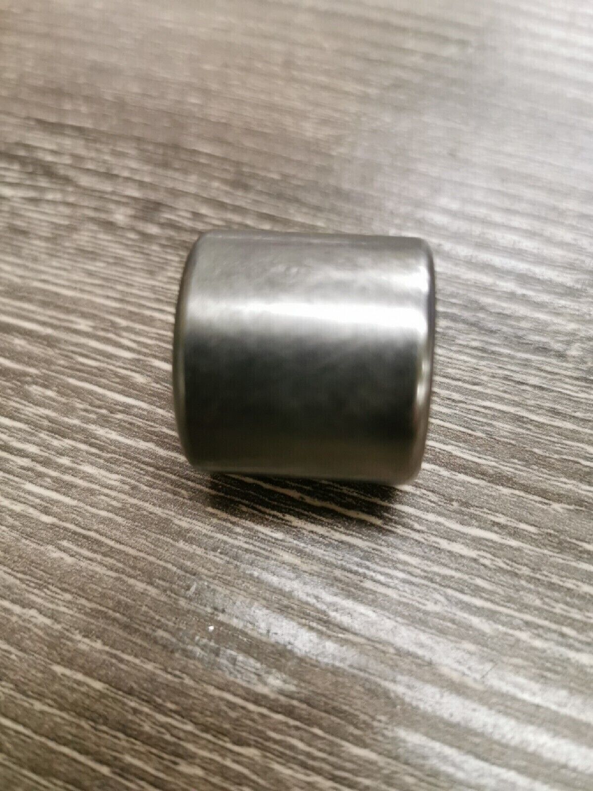 NOS YAMAHA Cylindrical Bearing 93317-32034 Y56