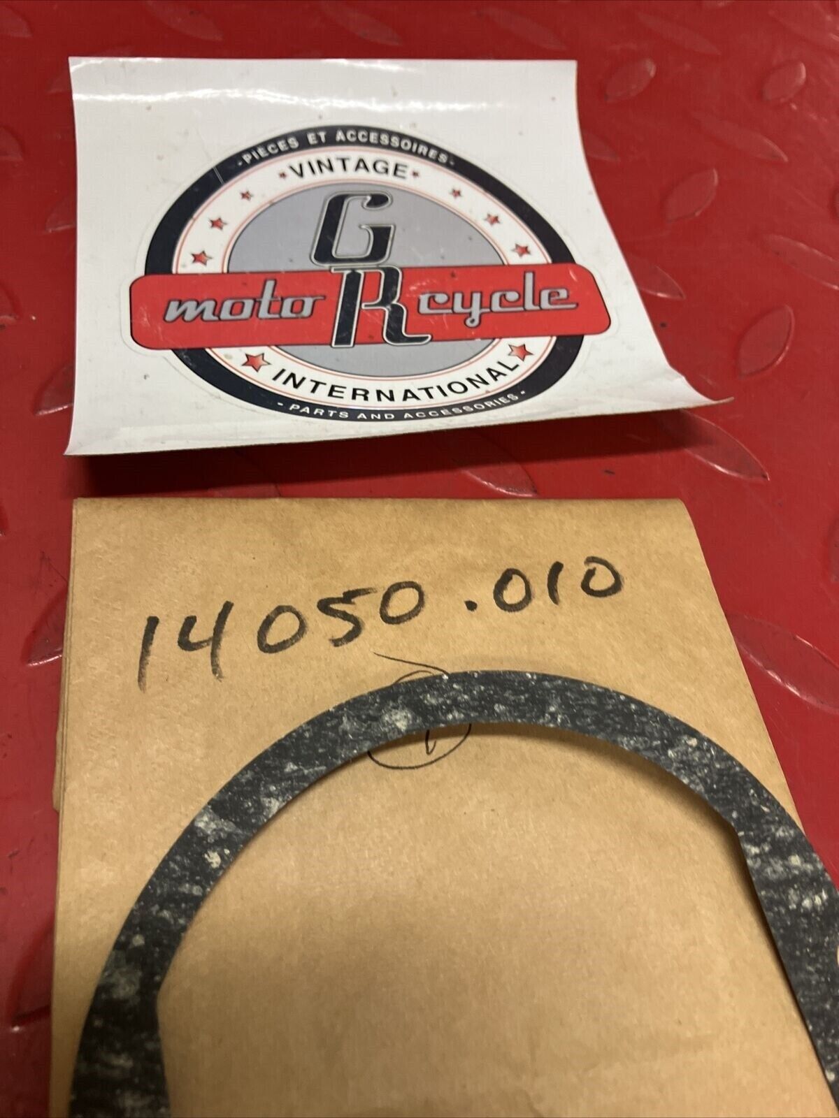 NOS KAWASAKI KZ400 KZ440 CAP GASKET 14050-010 K21