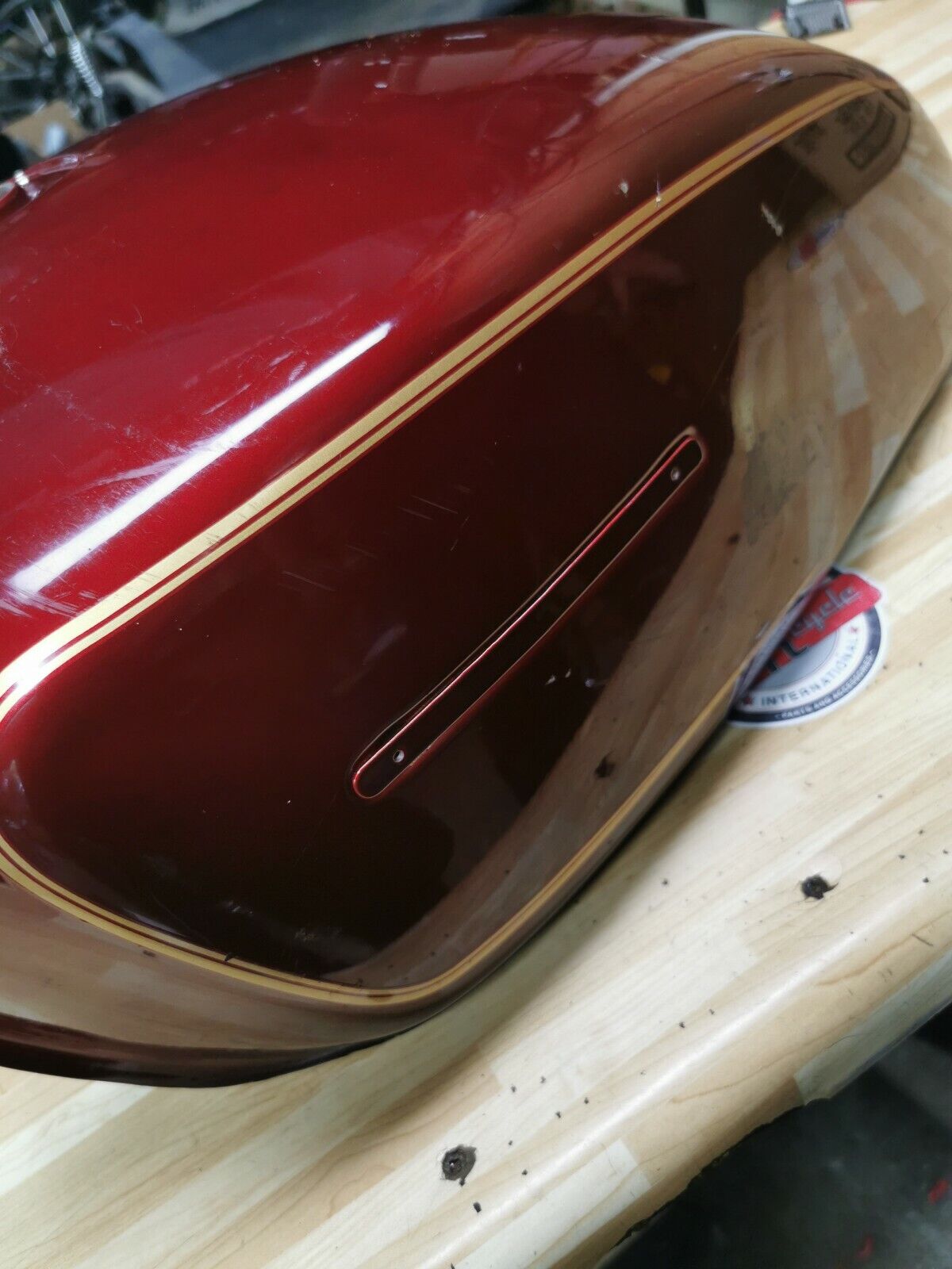 Suzuki GS650G 1982 fuel tank GS 650 gas petrol reservoir