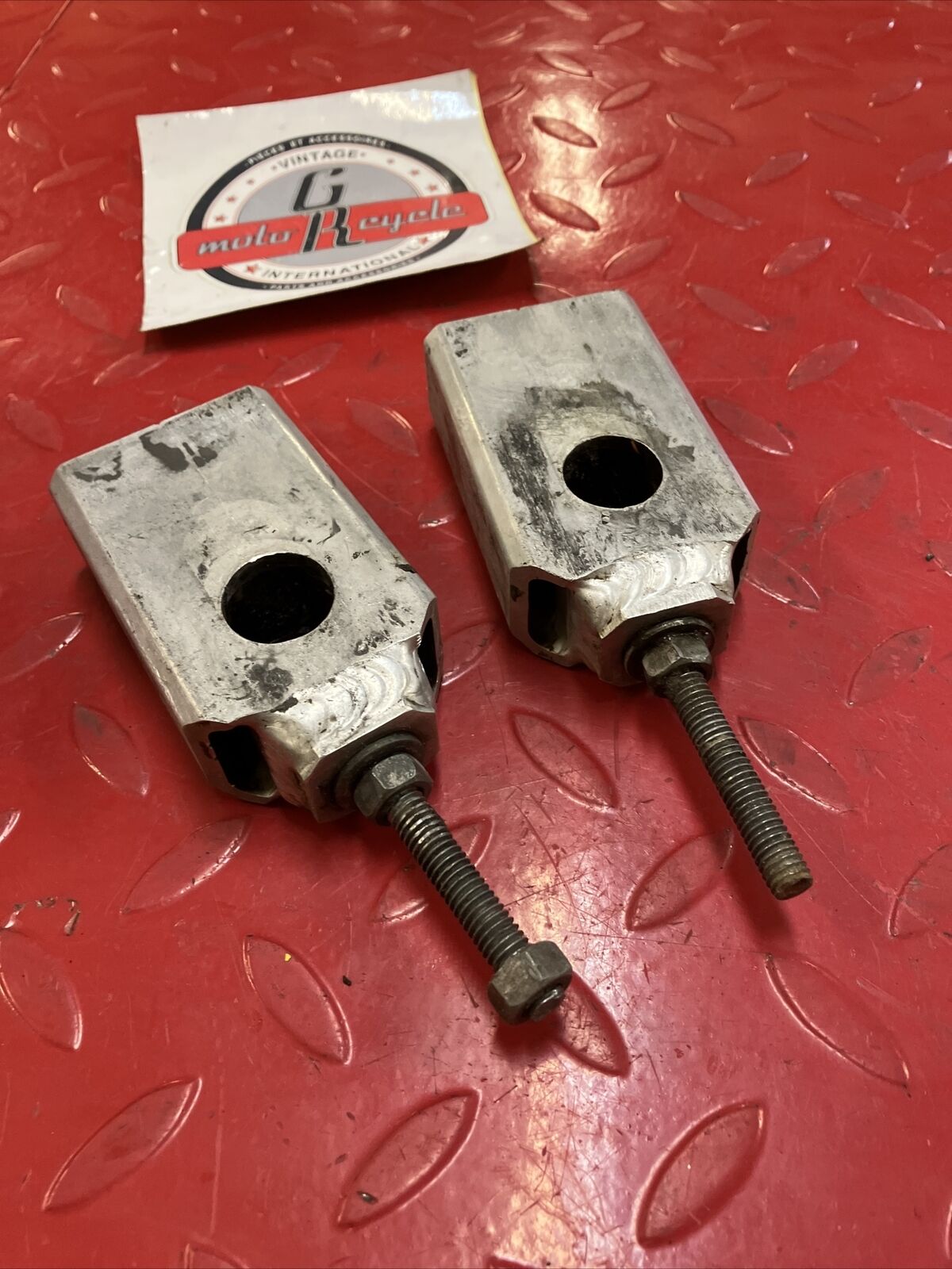 Honda CR250R 1982 swingarm chain adjuster block CR125R CR480R CR500R 1984