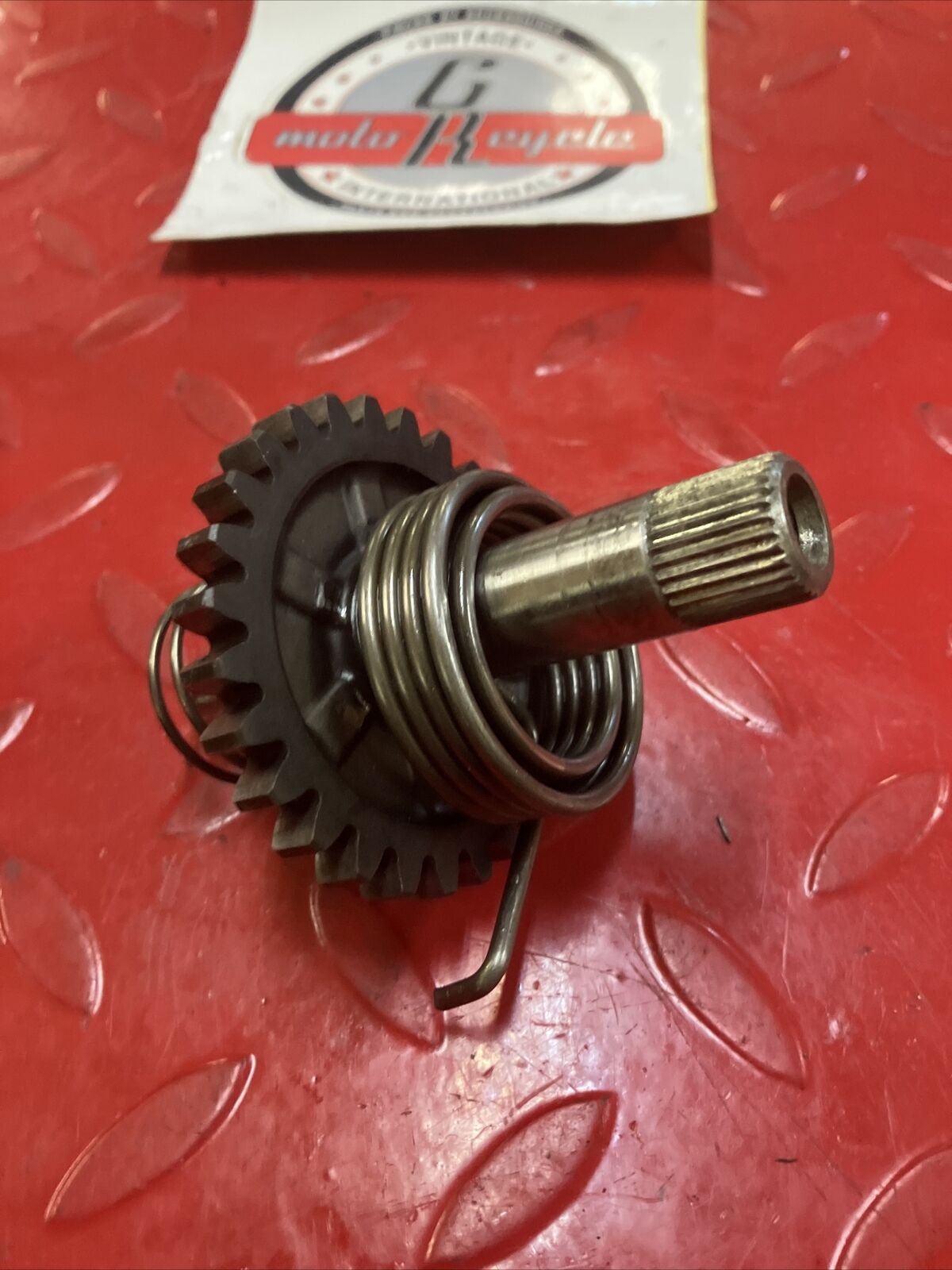 Suzuki RM125 1999 kickstarter kick starter spindle shaft gear 26211-27C02
