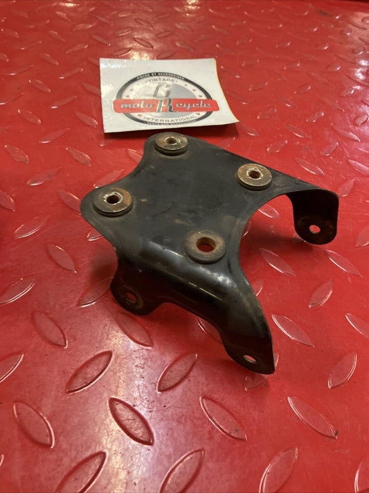 Kawasaki G5 1972 Front fender mounting plate bracket brace