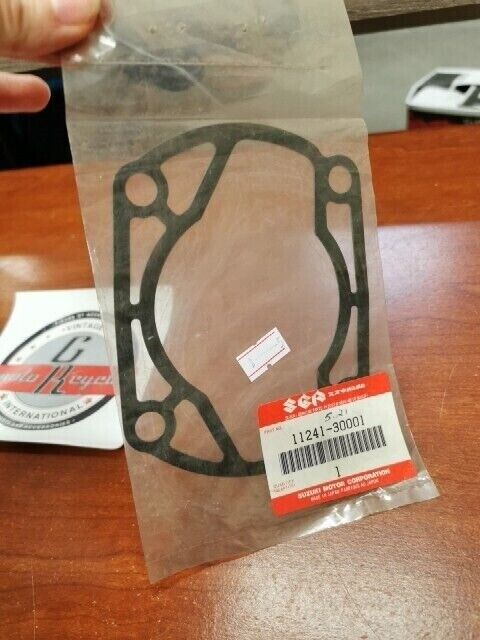 NOS Suzuki 1972 - 1975 TM250 1969 - 1972 TS250 CYLINDER GASKET 11241-30001 S32