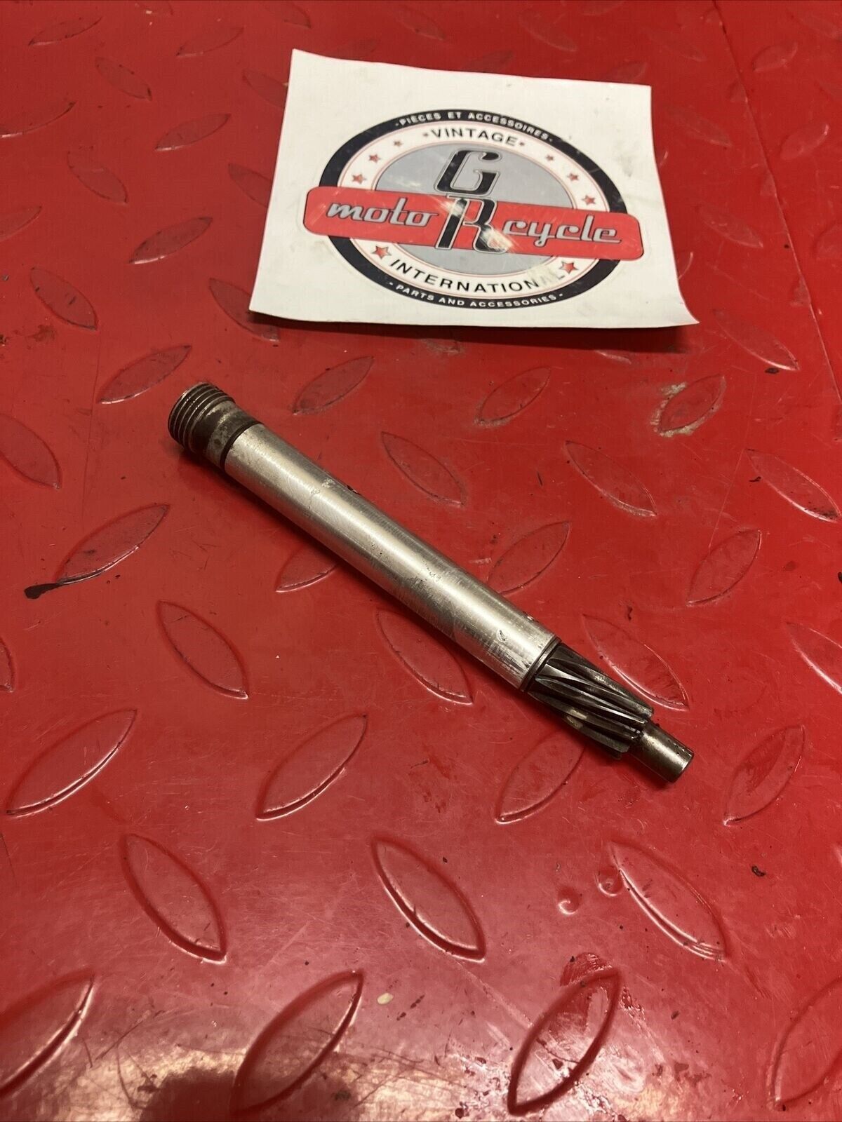 Suzuki TS125 1977 tachometer drive gear sleeve
