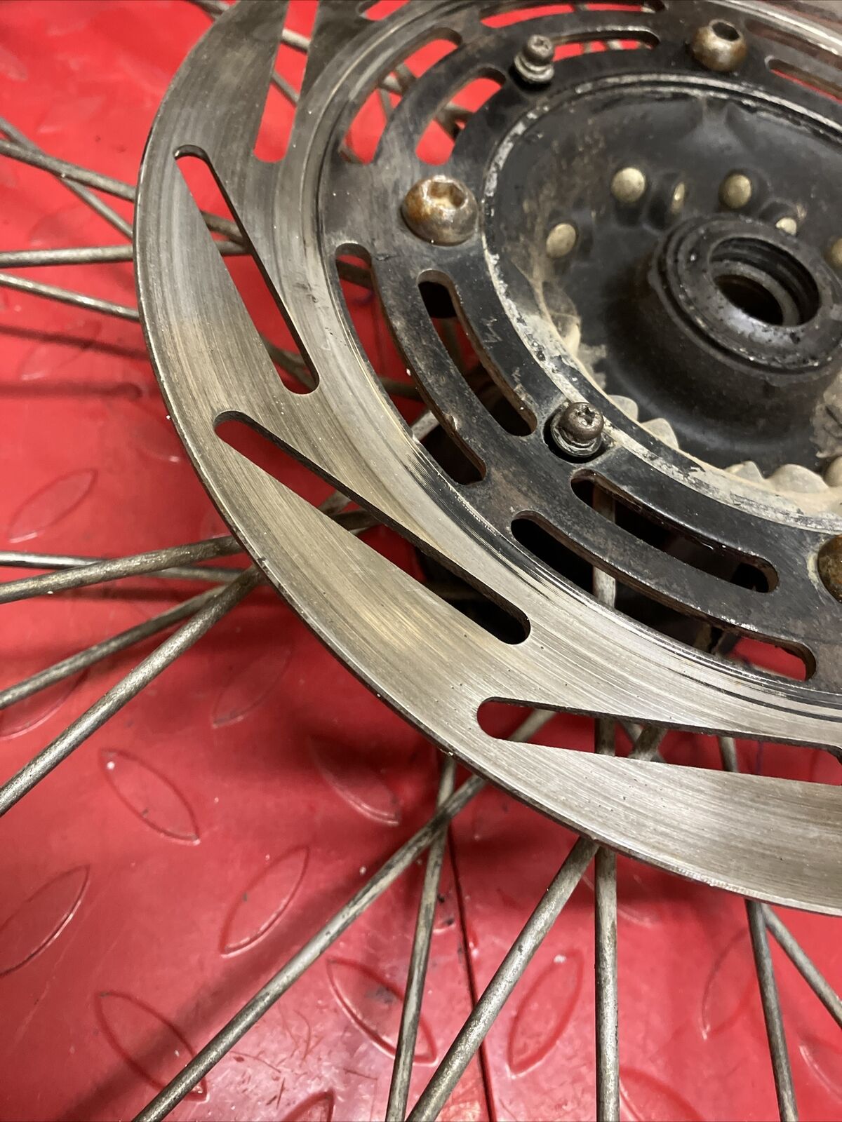 Honda CR125R 1987 Front wheel hub rim CR250R CR500R 1986
