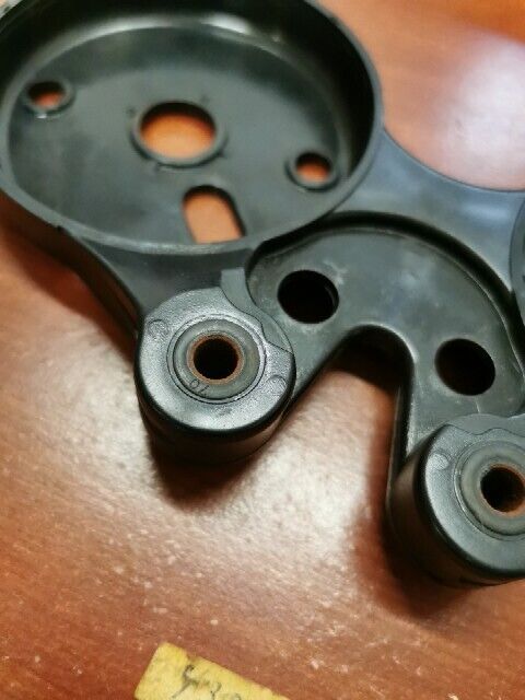 NOS Yamaha DT125 DT175 DT250 DT360 DT400 METER BRACKET 438-83519-02-98 Y115