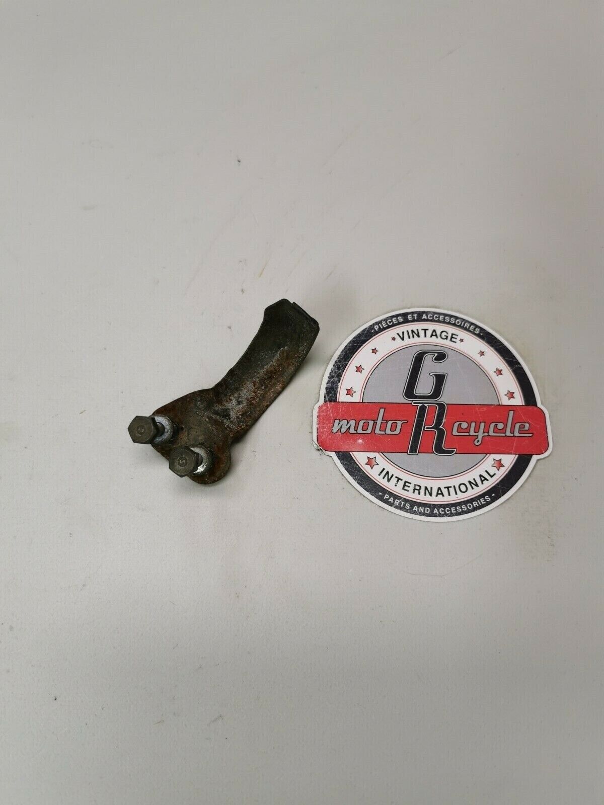 Honda CB750F 1978 rear brake master cylinder oil cup reservoir bracket 1977