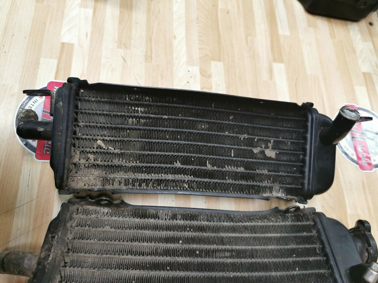 Suzuki RM125 1984 left right radiator set 1985 17710-14502