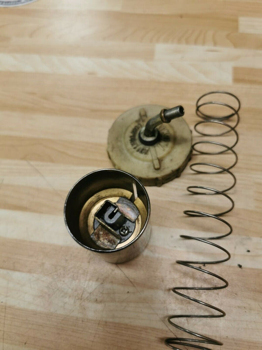 Yamaha YZ250 1988 carburetor top cap throttle valve 5Y9-14158-00-00