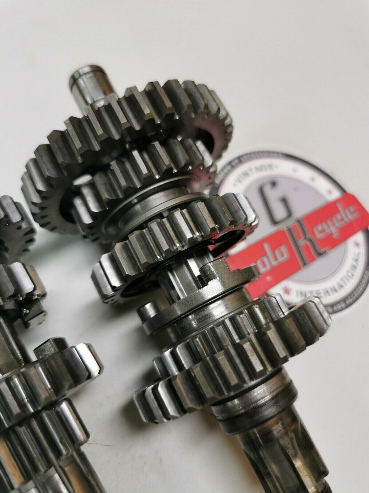 Yamaha DT100 1976 transmission mainshaft countershaft main counter shaft gear