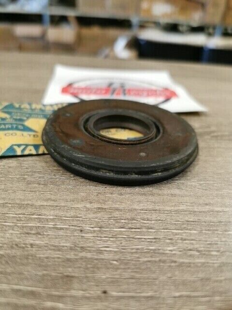 NEW YAMAHA SRX440C EX440A GPX338G EX340A GPX338F OIL SEAL 93103-32095-00 Y150