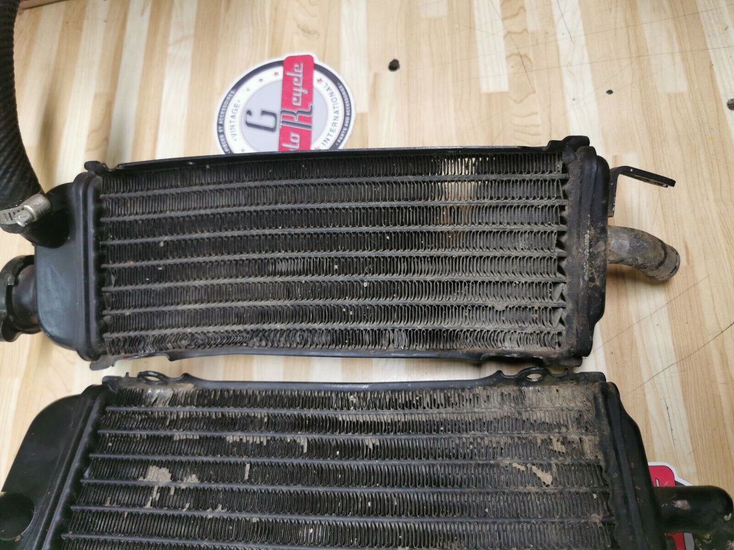 Suzuki RM125 1984 left right radiator set 1985 17710-14502