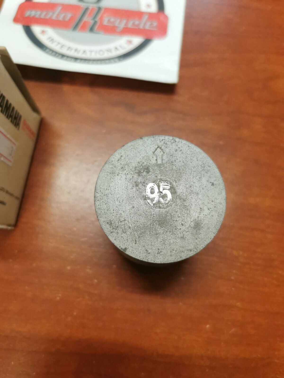 NOS Yamaha 1981 YZ80 PISTON STD 4V1-11631-00-95 Y92