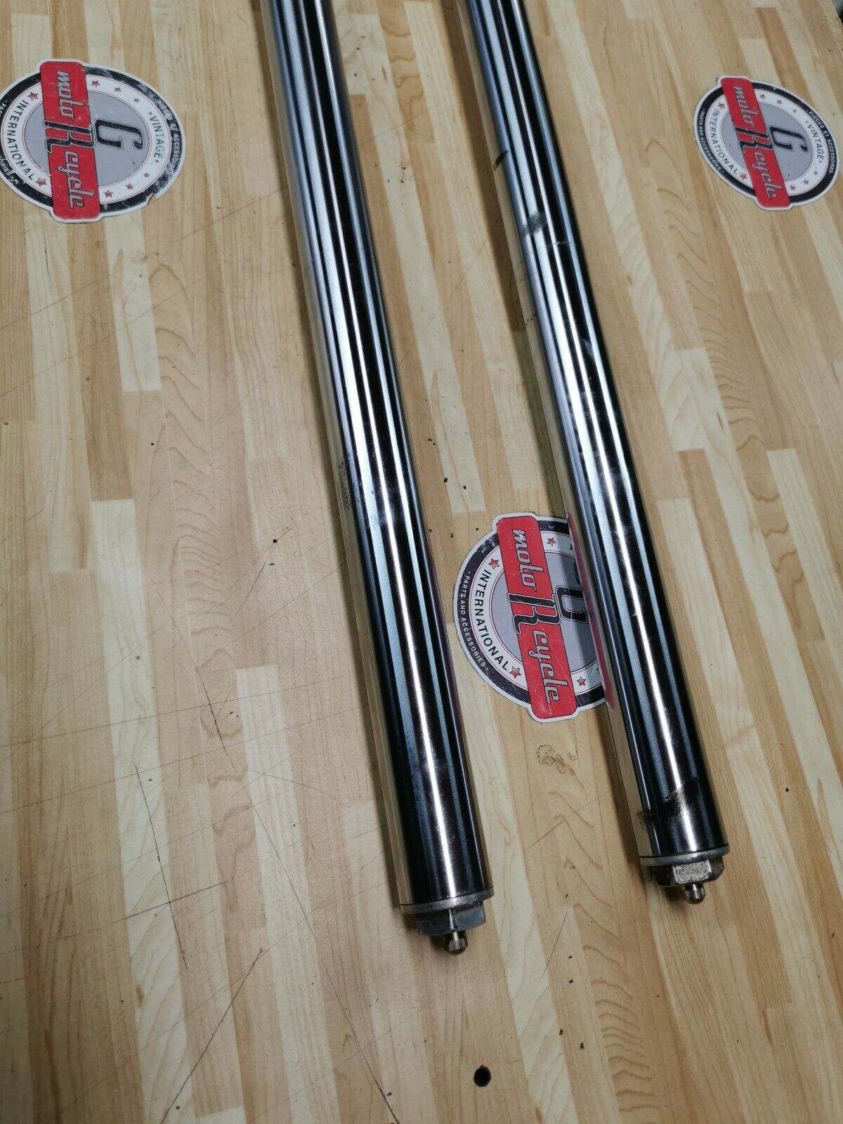 Yamaha YZ125 1982 front fork shock absorber suspension damper 5X4-23102-L0-00