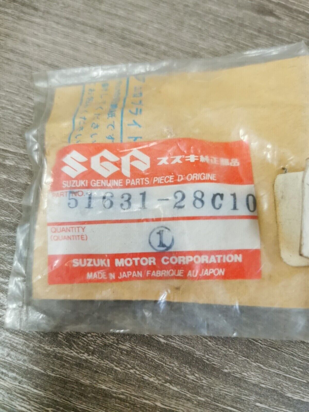 NOS SUZUKI RMX250 RM125M RM125S 1989 - 1995 NUT STEERING  51631-28C10 S23