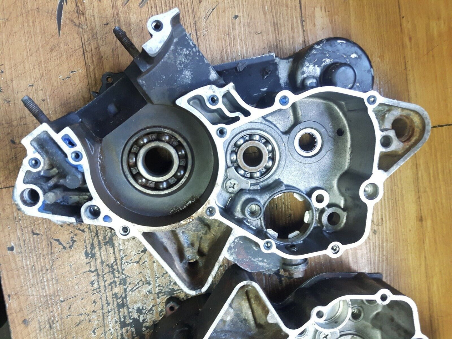 Yamaha YZ125 1986 crankcase crank case motor engine bottom end 1987