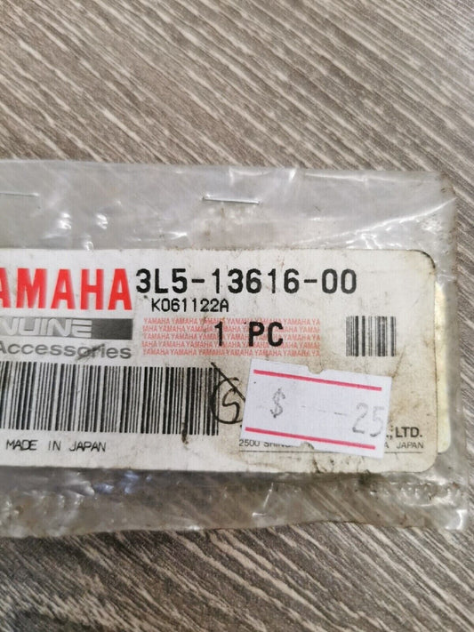 NOS YAMAHA PW50 1980 - 1988 STOPPER REED VALVE 3L5-13616-00-00 Y58