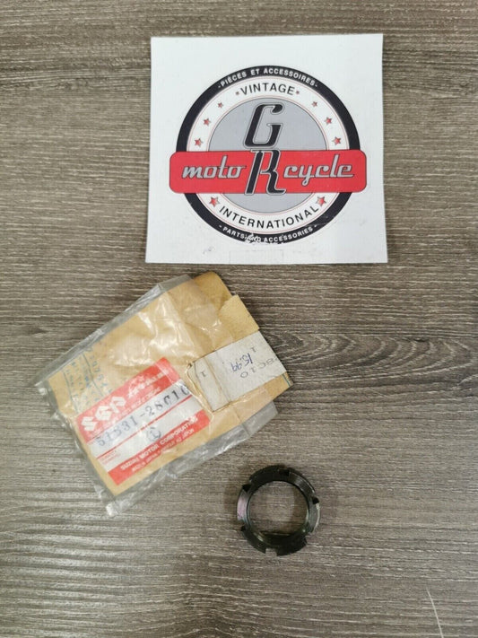 NOS SUZUKI RMX250 RM125M RM125S 1989 - 1995 NUT STEERING  51631-28C10 S23