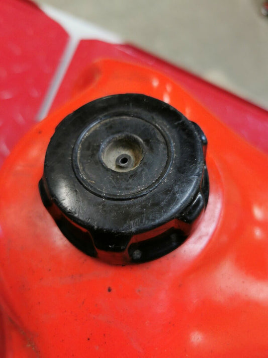 Honda CR125R 1983 fuel tank petrol gas reservoir 17510-KA3-711 2